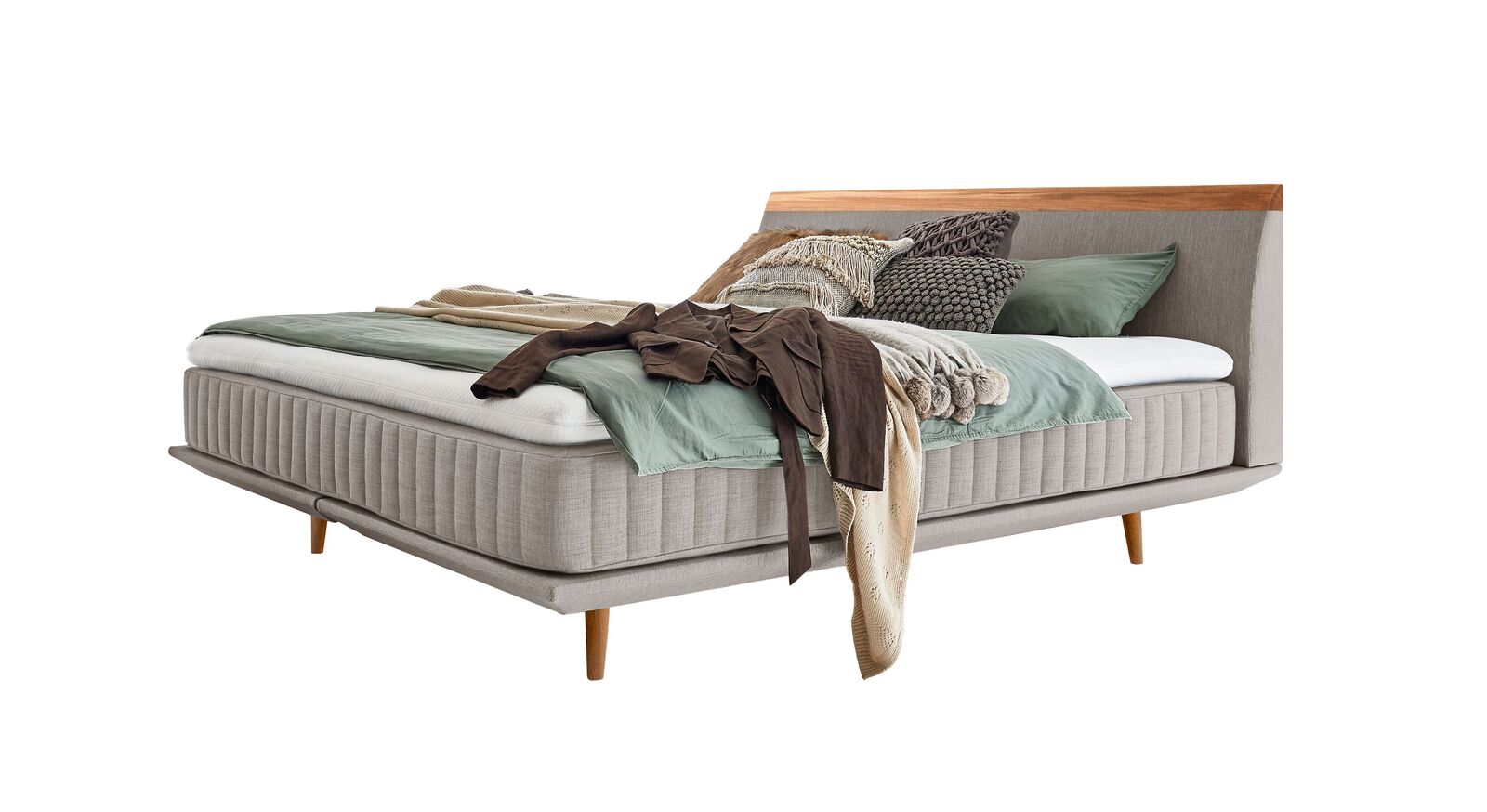 Das moderne Boxspringbett "Mavilla" ist in verschiedenen Größen und Farben lieferbar – hier in Creme.
