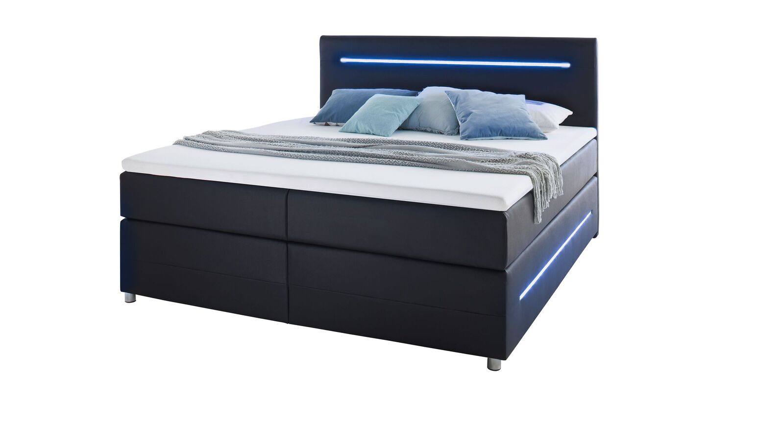 Das Boxspringbett "Shelford" bietet Ihnen eine Liegehöhe von 61 cm und wird inklusive Matratzen und Topper geliefert.