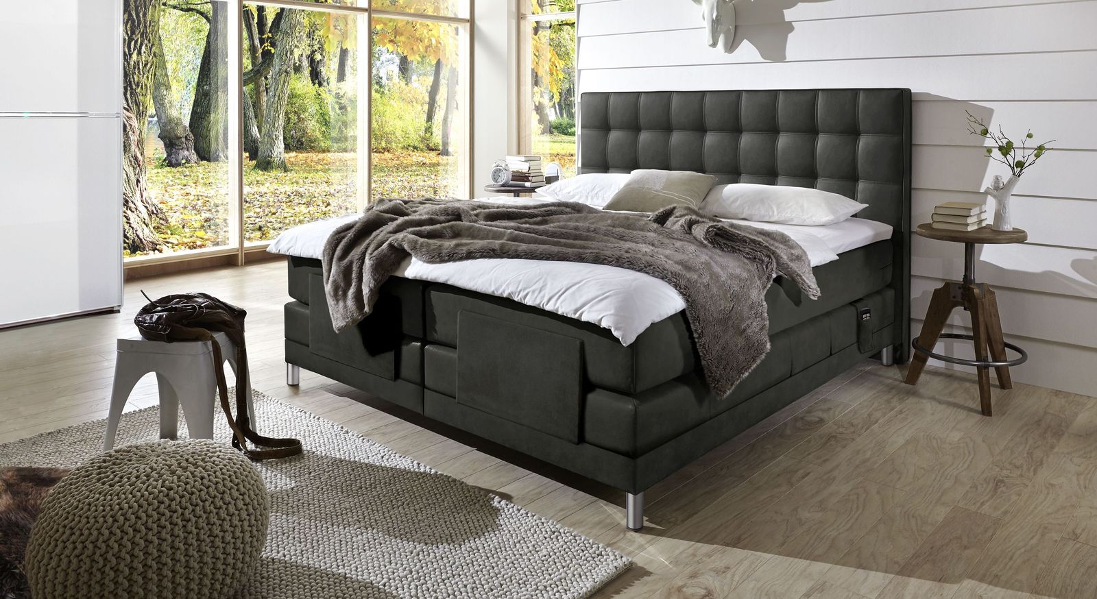Das Boxspringbett "Zamora Elektro" (hier in Anthrazit) bereichert jedes Schlafzimmer.