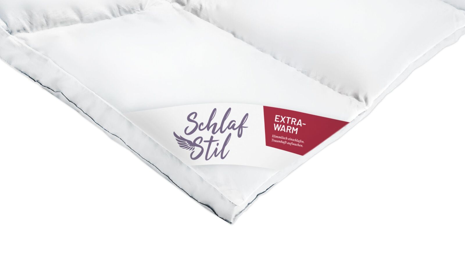 Dank der handverlesenen Eiderdaunen erleben Sie mit der Winterdecke die luxuriöse Kombination aus traumhafter Leichtigkeit und angenehmer Wärme.
