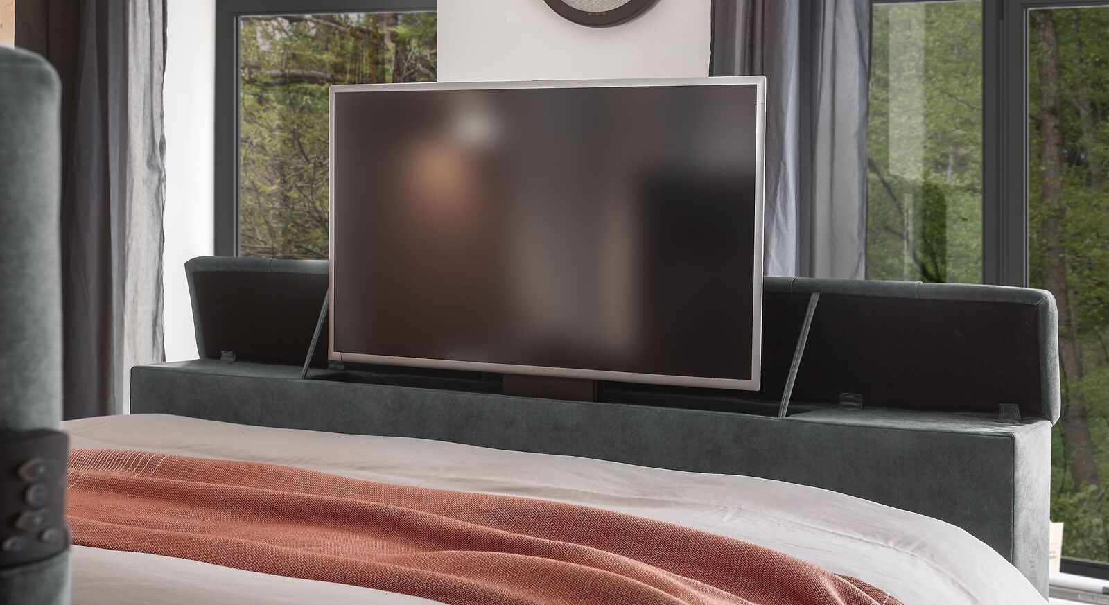 Die TV-Halterung eignet sich führ Fernsehgeräte bis 40 Zoll und einem Gewicht von maximal 60 kg.