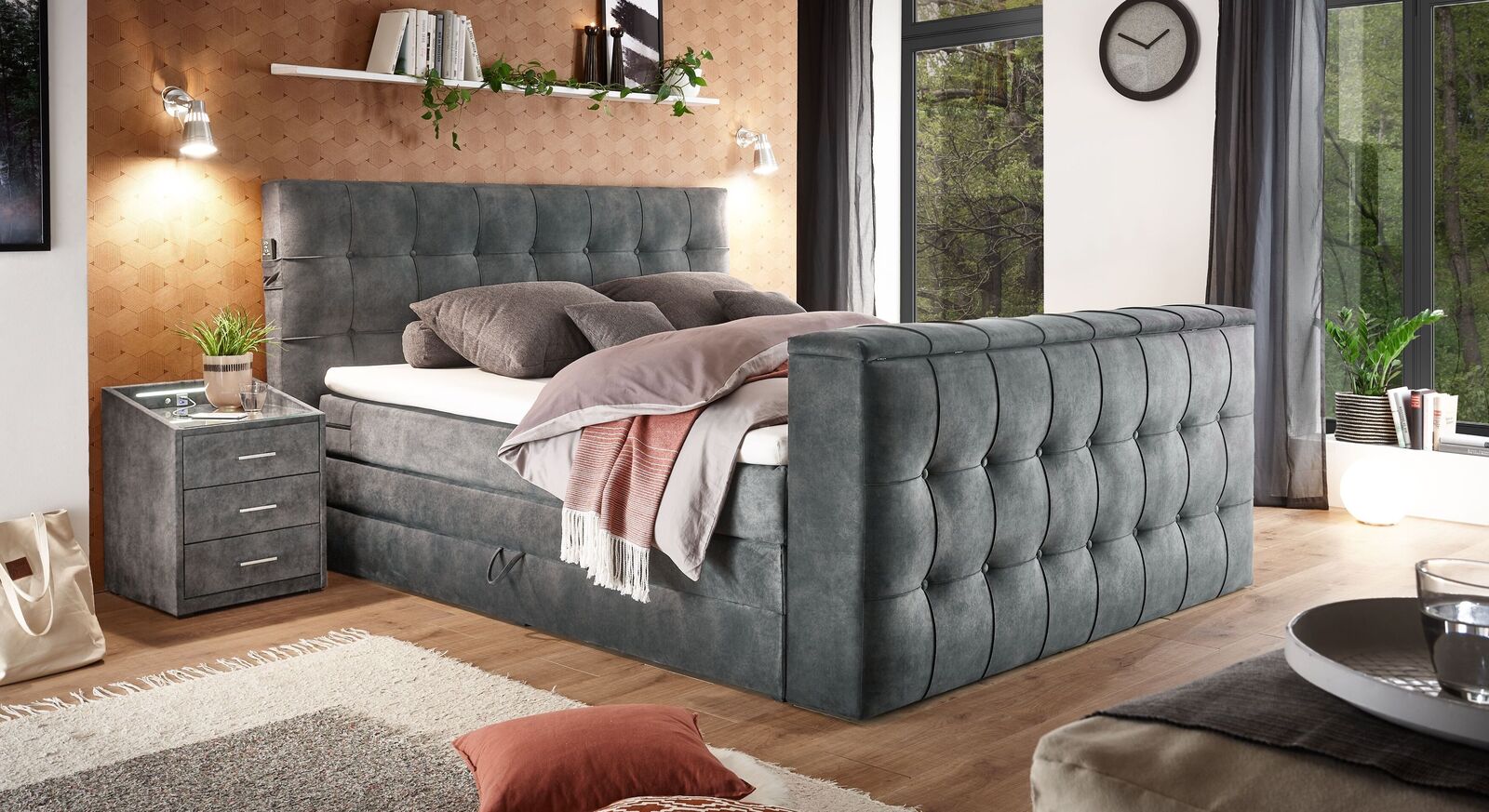 SET ONE Bettkasten-Boxspringbett "Richmond" mit TV-Halterung