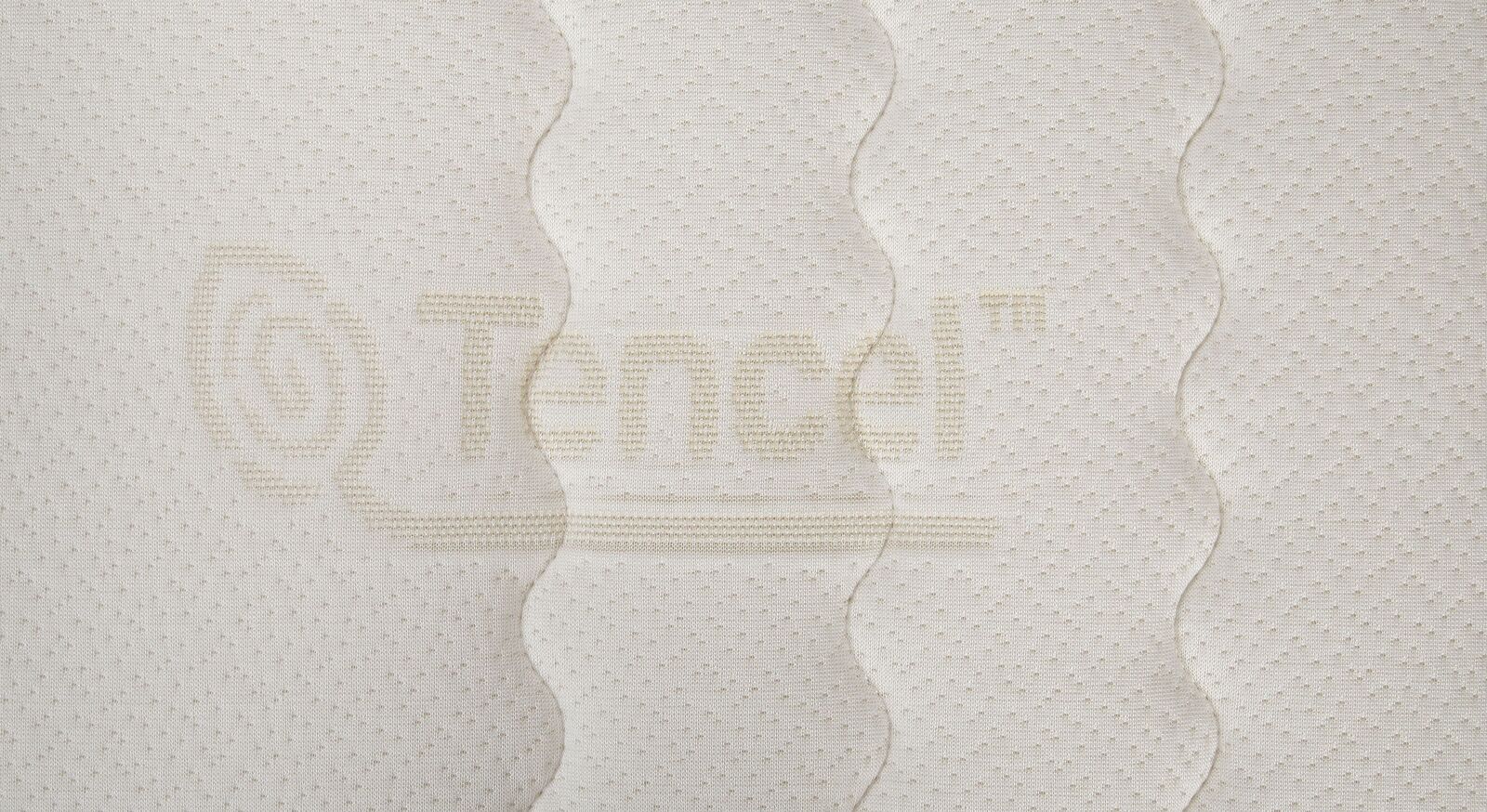 Sie erkennen den hochwertigen Bezug am eingewebten Tencel<sup>®</sup>-Markenlogo.
