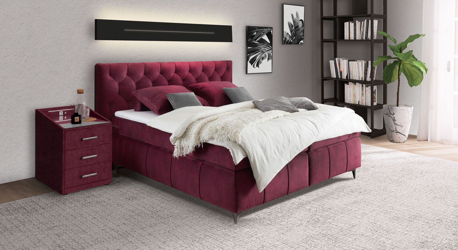 Romantik pur f&uuml;r Ihr Schlafzimmer: das Boxspringbett "Bethany" in burgundfarbenem Microvelours mit extravaganter Steppung.