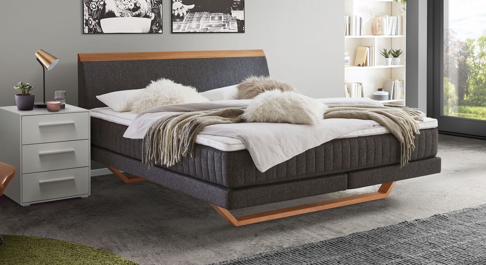 Das attraktive Boxspringbett "Imandra" &uuml;berzeugt durch ein klassisch-elegantes Design und hohen Komfort.