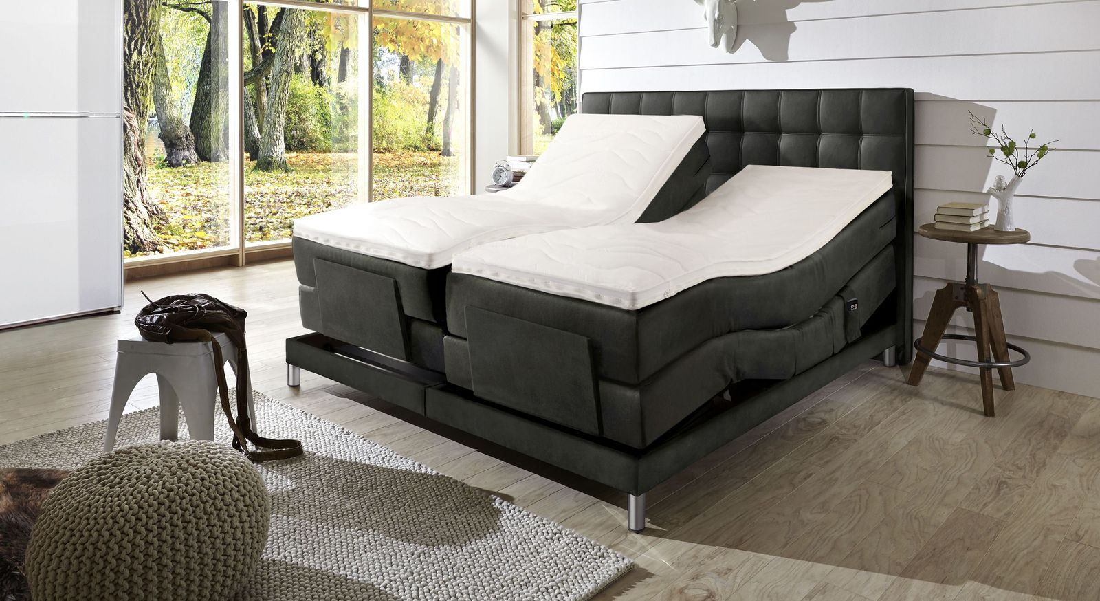 Gem&uuml;tlich und komfortabel: das verstellbare Boxspringbett "Zamora Elektro" (hier in Anthrazit).