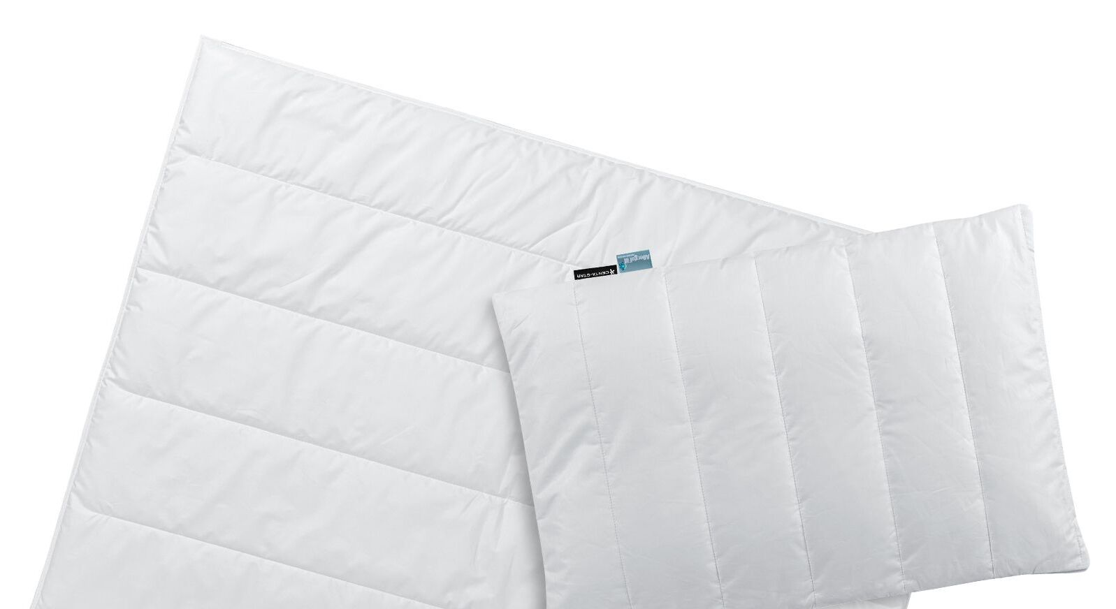 Das Ganzjahresbett Centa-Star Bettdecke & Kissen "AllergoProtect<sup>&reg;</sup>" Junior l&auml;sst Ihr Kind trotz Hausstauballergie ruhig schlafen.