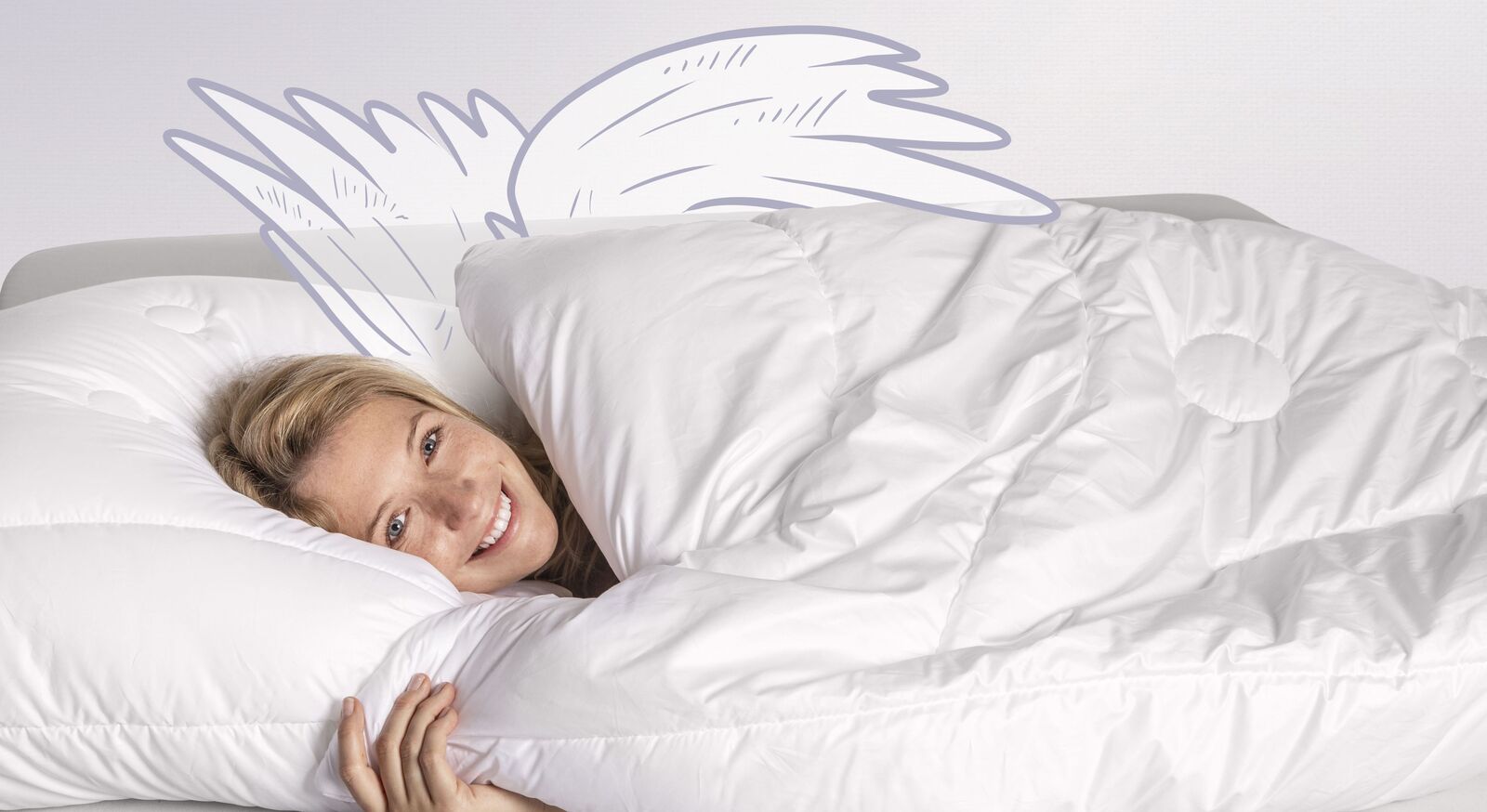 Natur pur auf der Haut: die exklusive SCHLAFSTIL Kamelhaar-Flaum-Bettdecke "N500" extra warm.