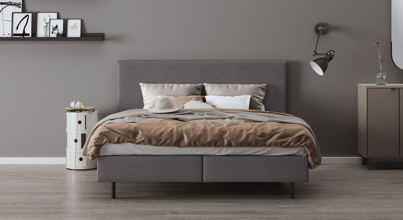Lassen Sie sich vom geradlinigen Design des SCHLARAFFIA Boxspringbettes "myNap" einfach begeistern.